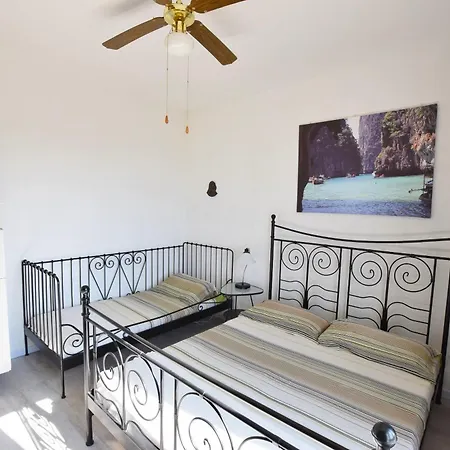 Luca' S Apartment, Fronte Mare * サン·ヴィンチェンツォ